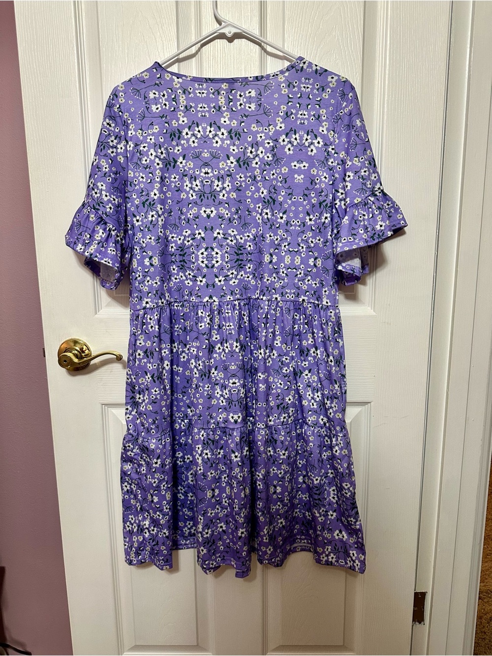 NCLOOK Large Purple Floral V-Neck Tiered Women’s Dress - Picture 3 of 3